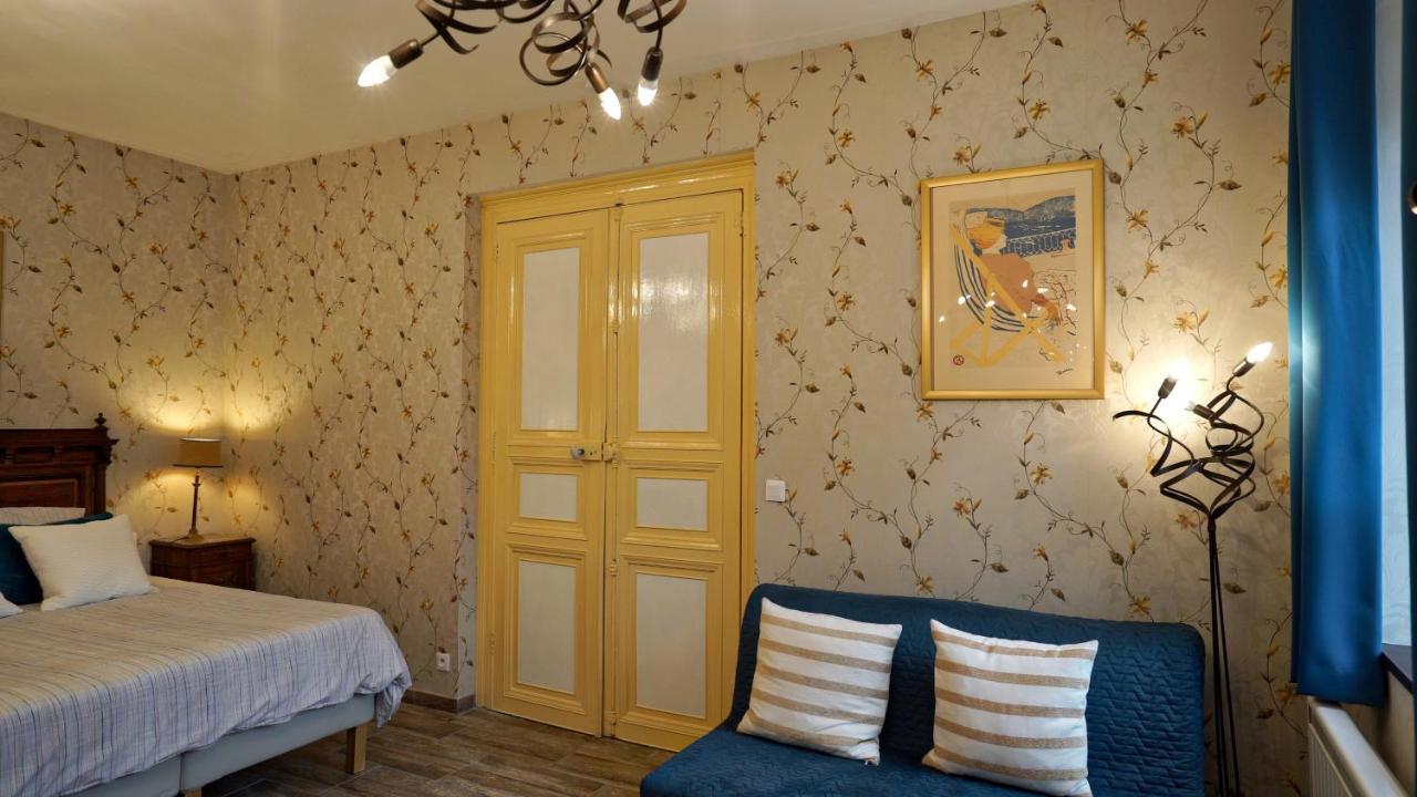 Au Chapitre Bed & Breakfast Rozoy-sur-Serre Екстериор снимка