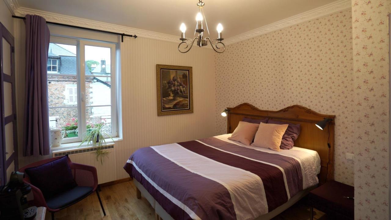 Au Chapitre Bed & Breakfast Rozoy-sur-Serre Екстериор снимка