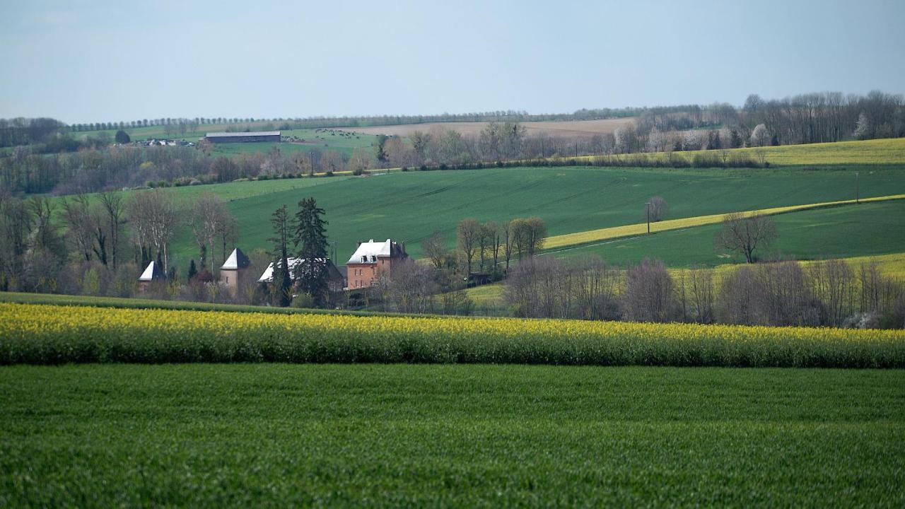 Au Chapitre Bed & Breakfast Rozoy-sur-Serre Екстериор снимка